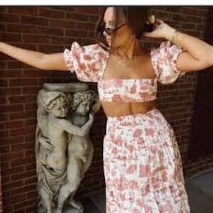 WeWoreWhat Floral Pink Crop Top